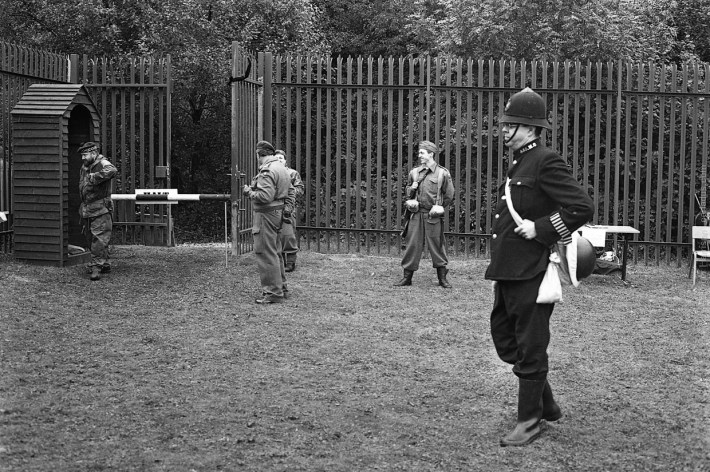 Some of the regular re-enactors (Contax G1, 45mm, XP2)